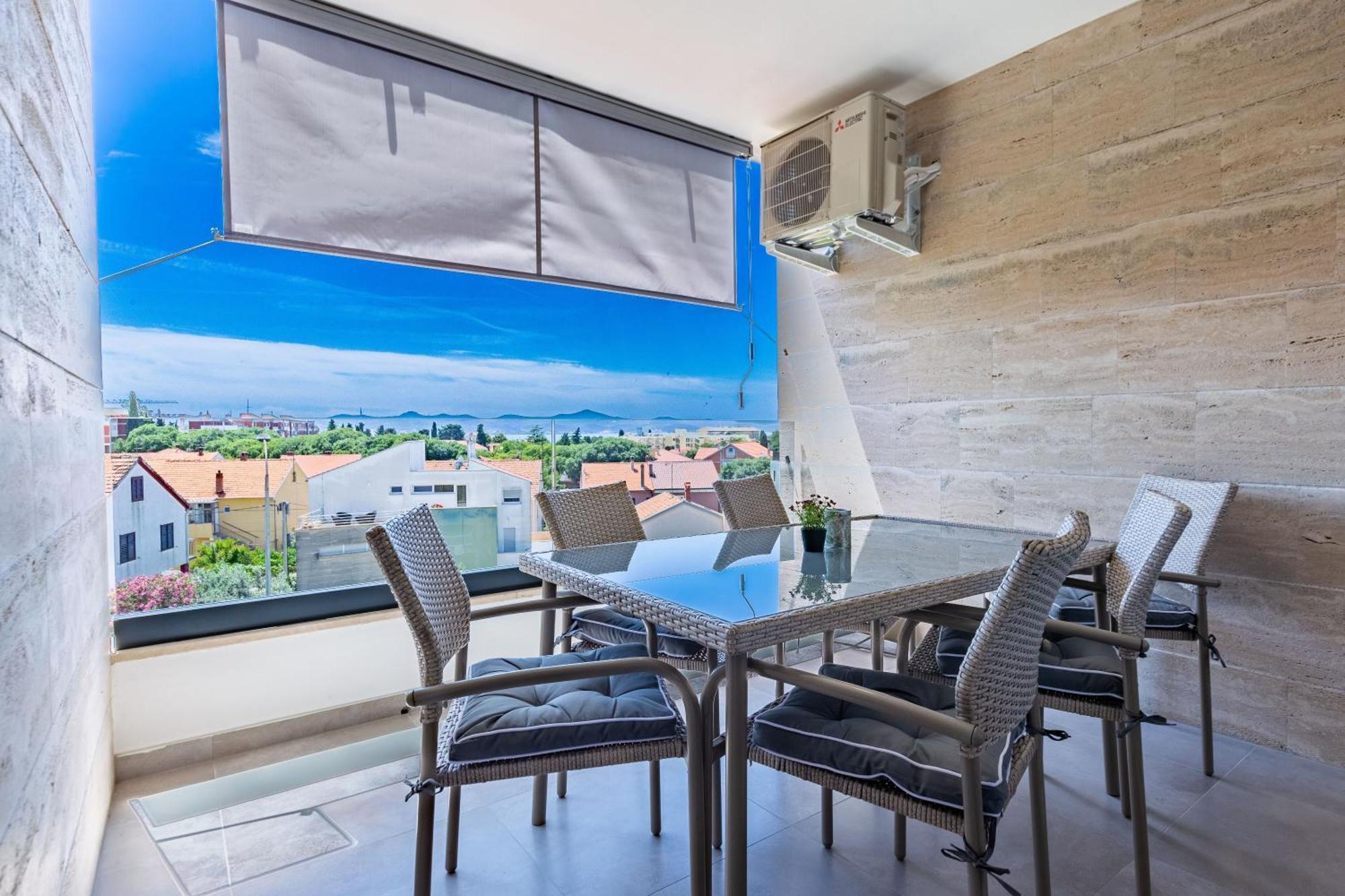 Apolon 2Bdr Apartment With Balcony Задар Екстериор снимка